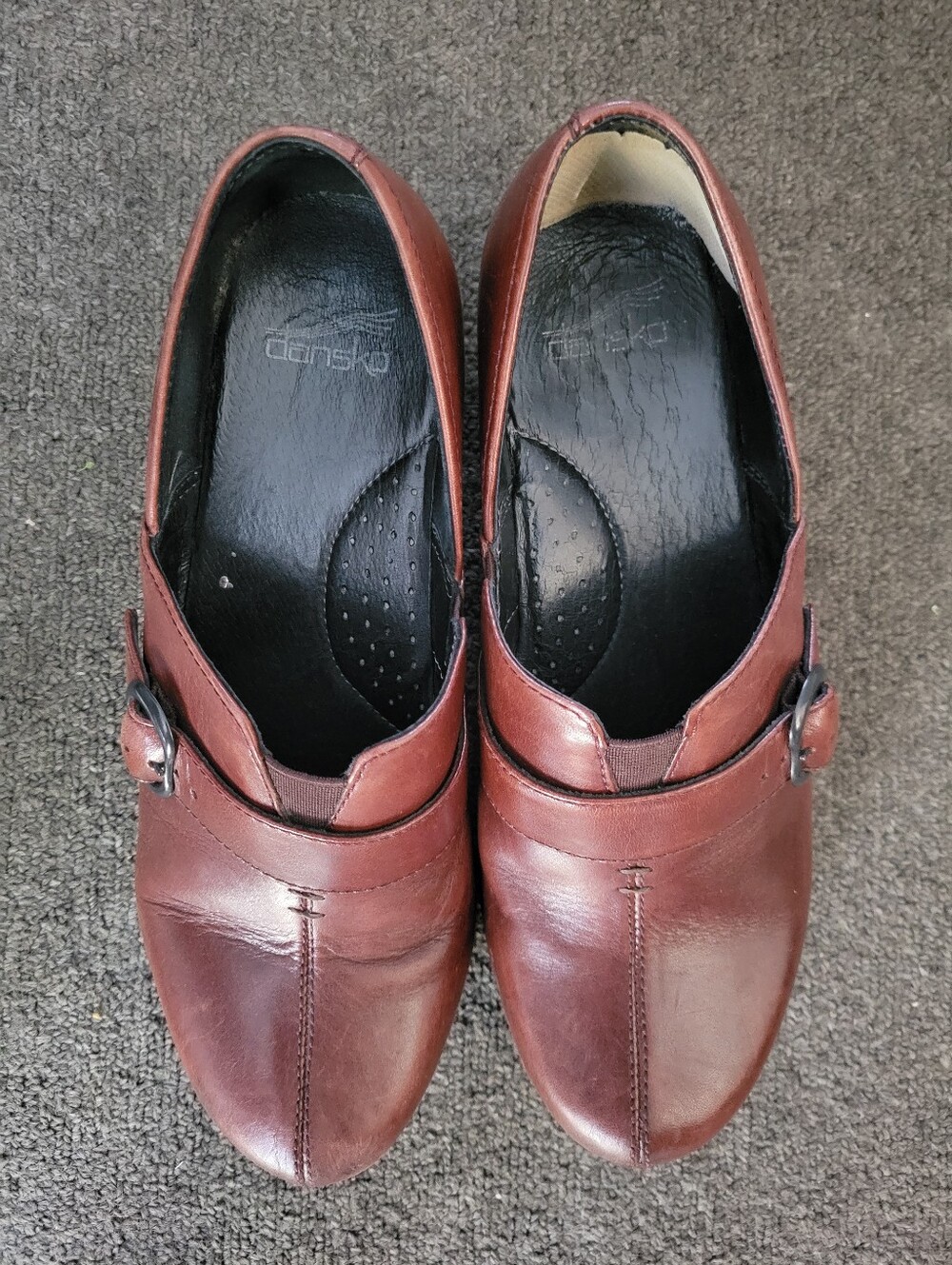 Dansko Woen's Brown Leather Slip-On Loafers